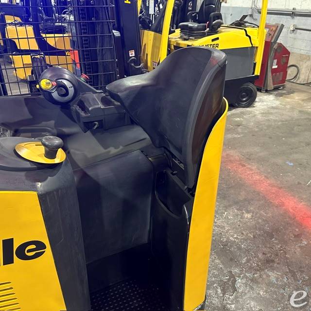 2021 Yale NR045EB