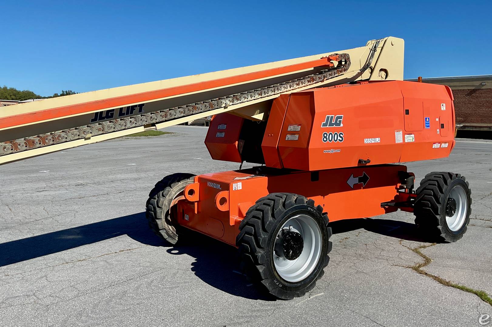 2016 JLG 800S