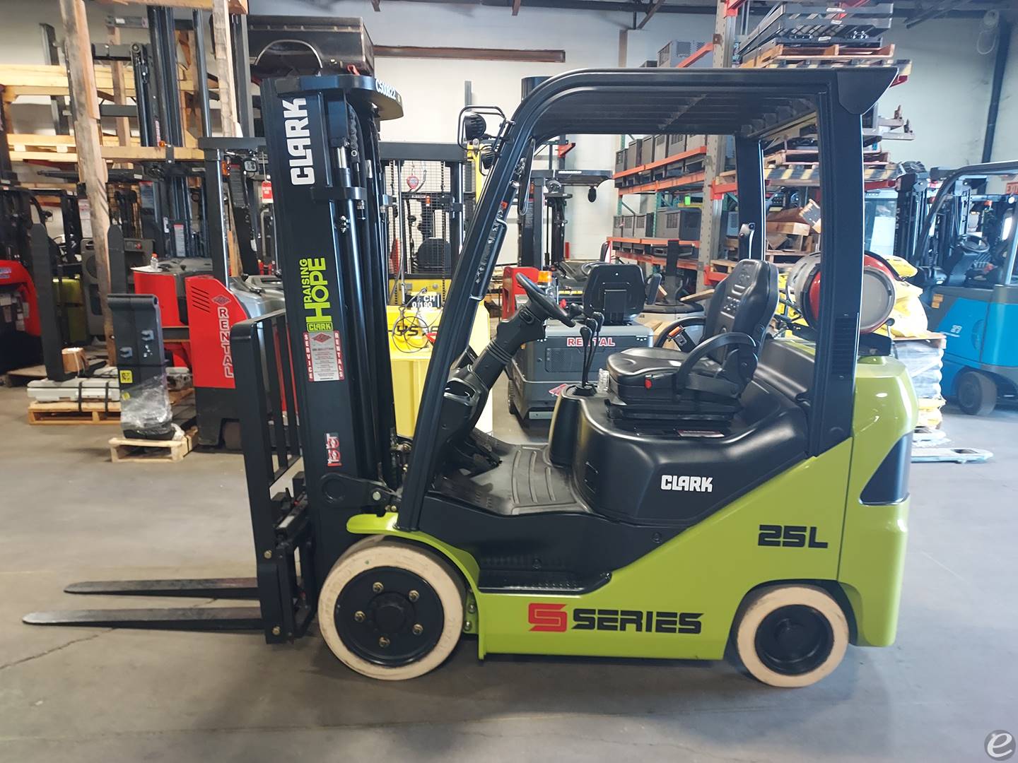 2022 Clark S25C LP Gas Forklift - 123Forklift