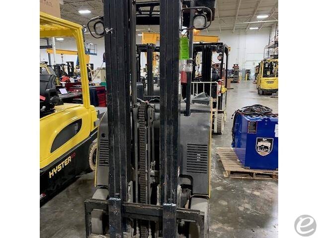 2019 Yale ESC040AD