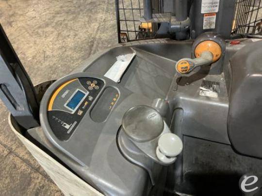 2013 Crown RM6025-45