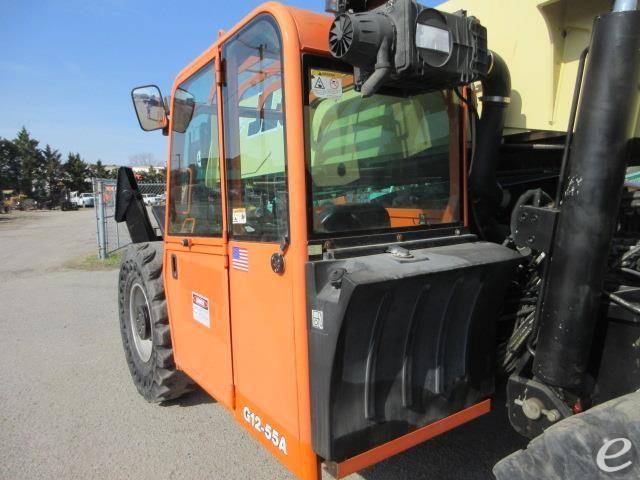 2012 JLG G12-55A