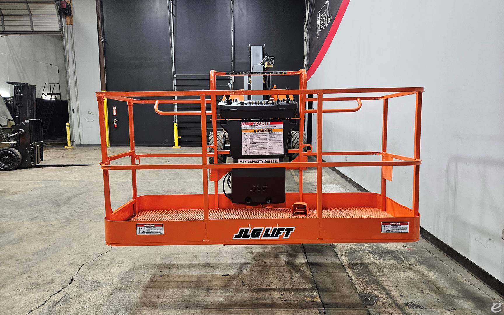 2015 JLG 800AJ