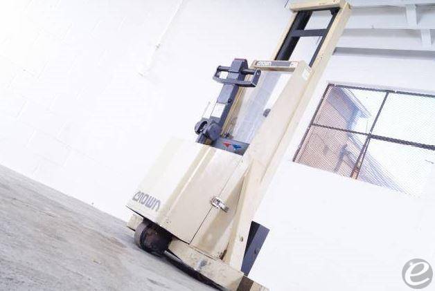 1995 Crown 20MT Electric Forklift - 123Forklift