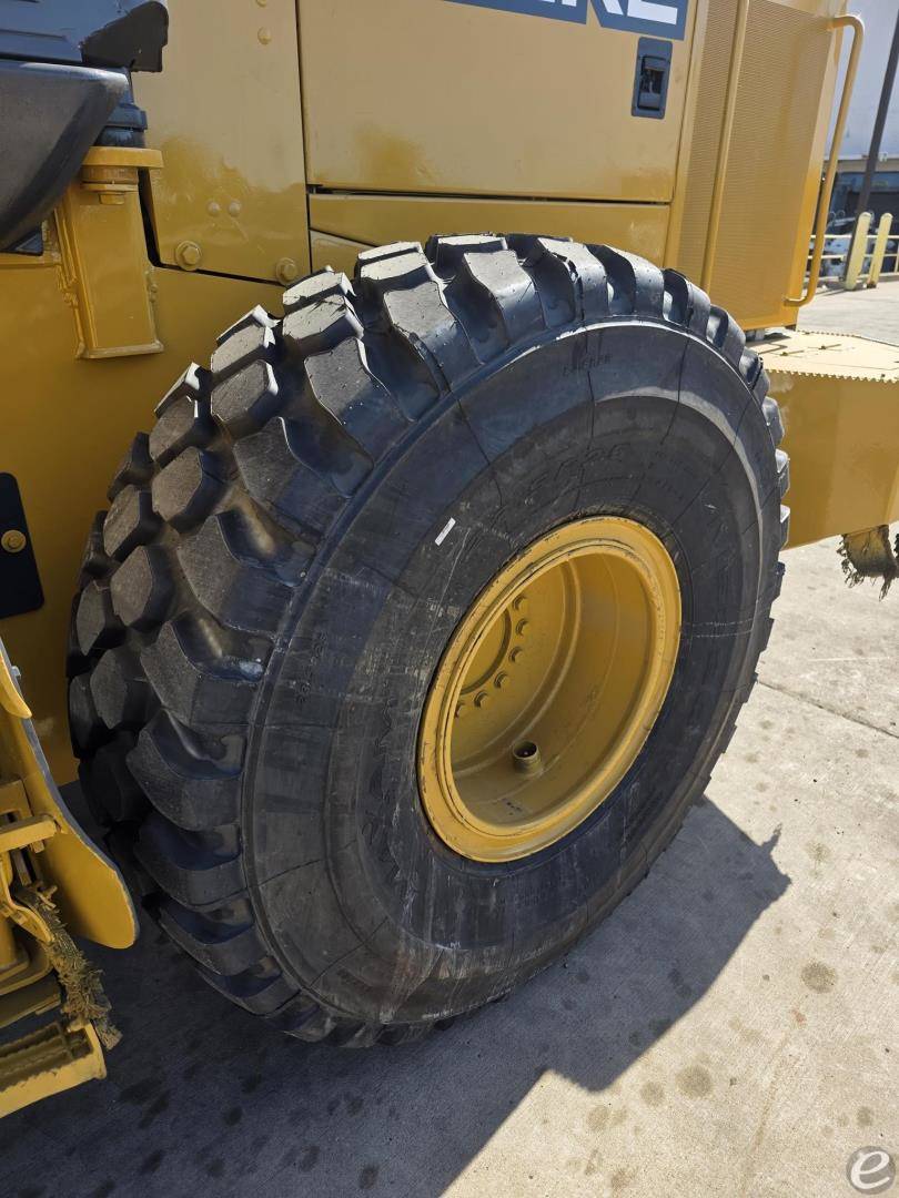2018 John Deere 644K