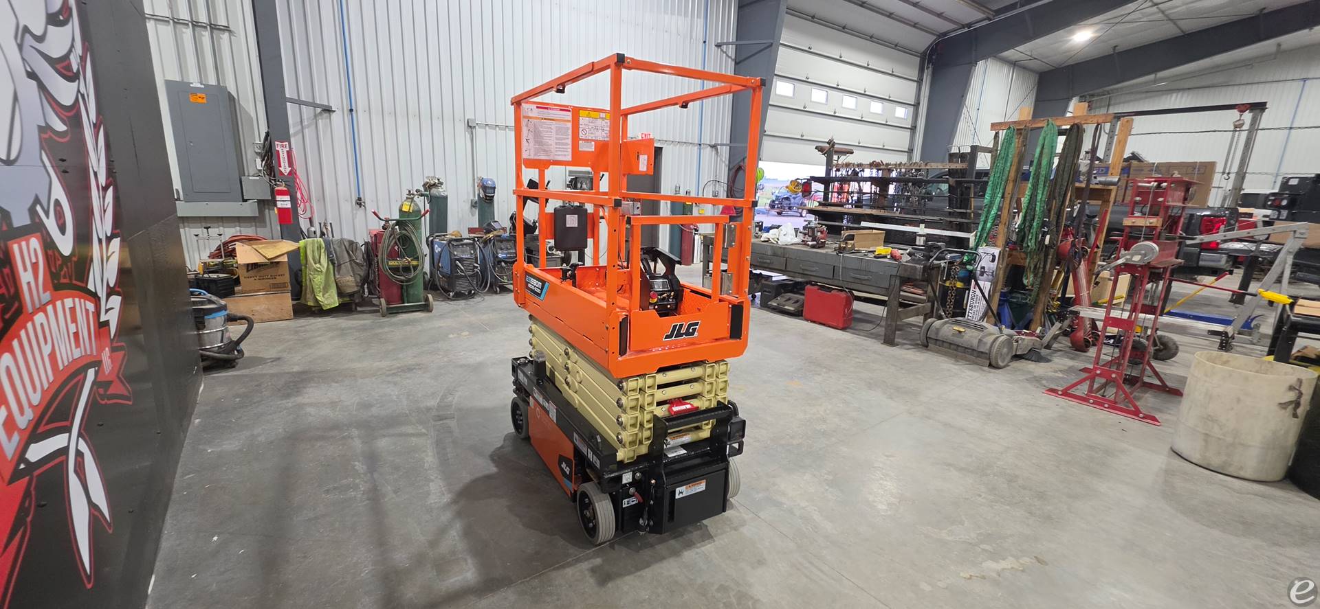2026 JLG ES1930M