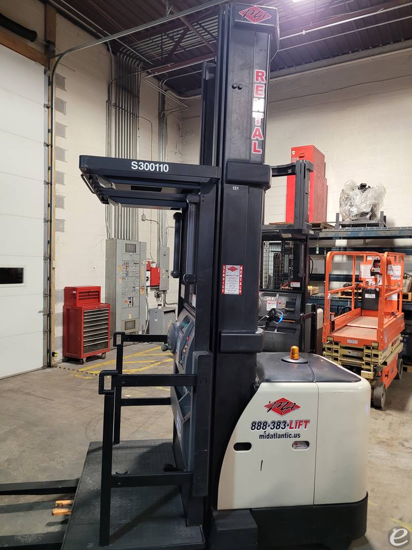 2012 Crown SP3520-30