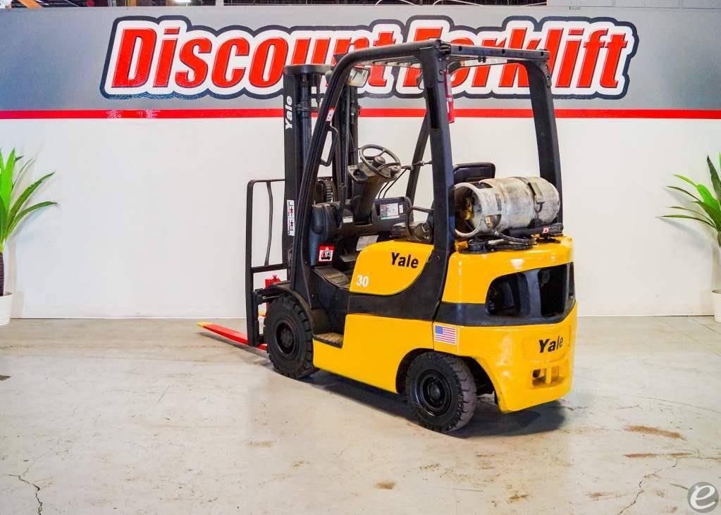 2021 Yale GLP030VX