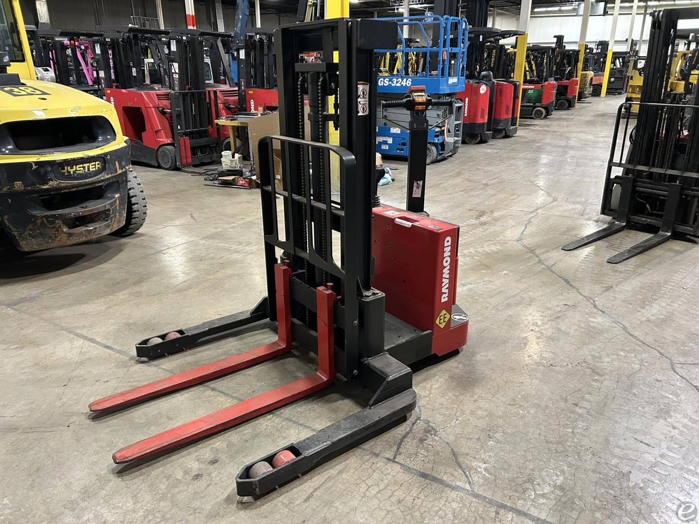 2019 Raymond RSS30