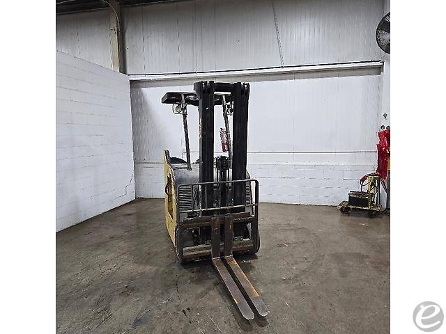 2018 Yale ESC040AD