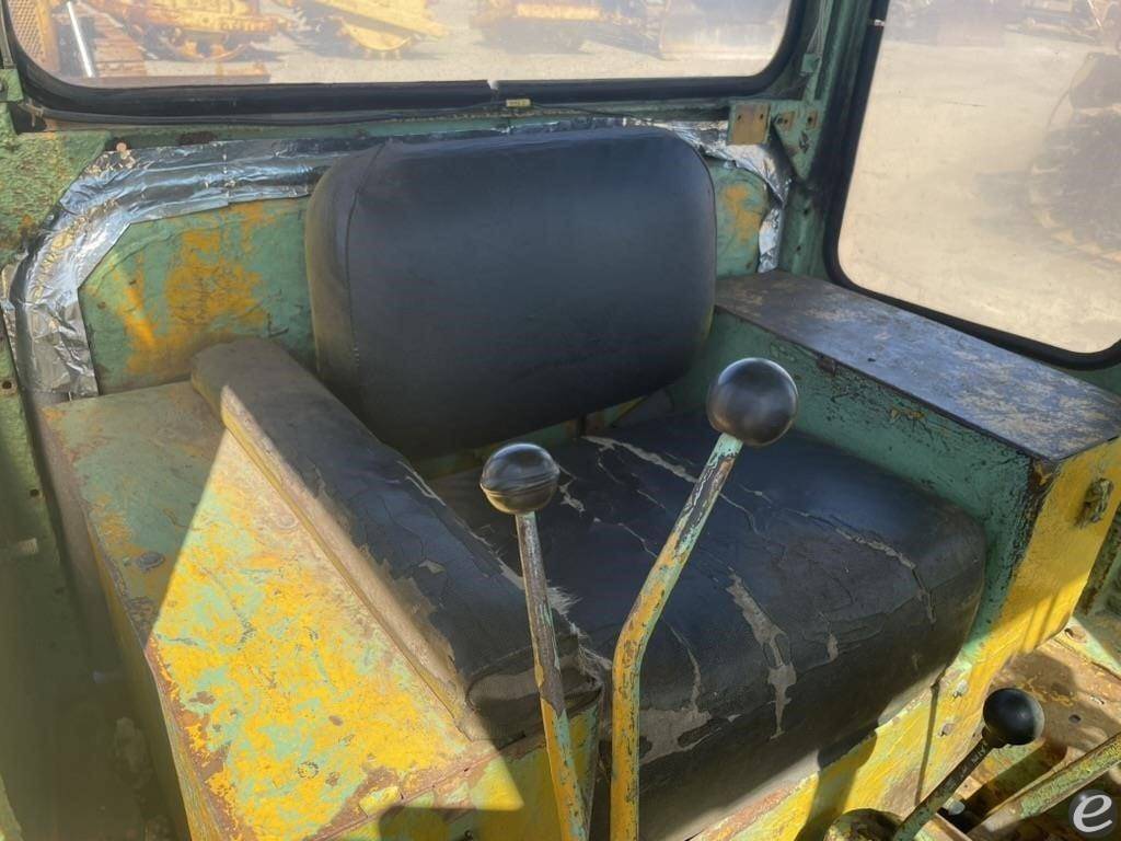 Cat D4D