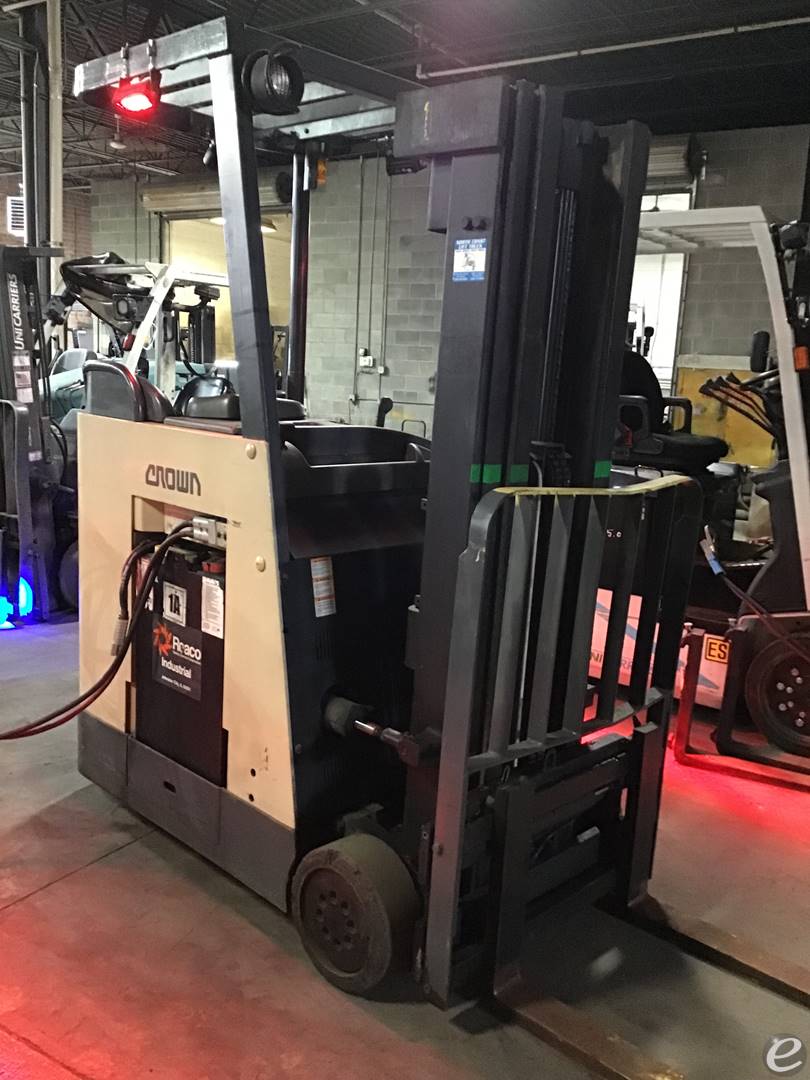 1997 Crown RC3020-35