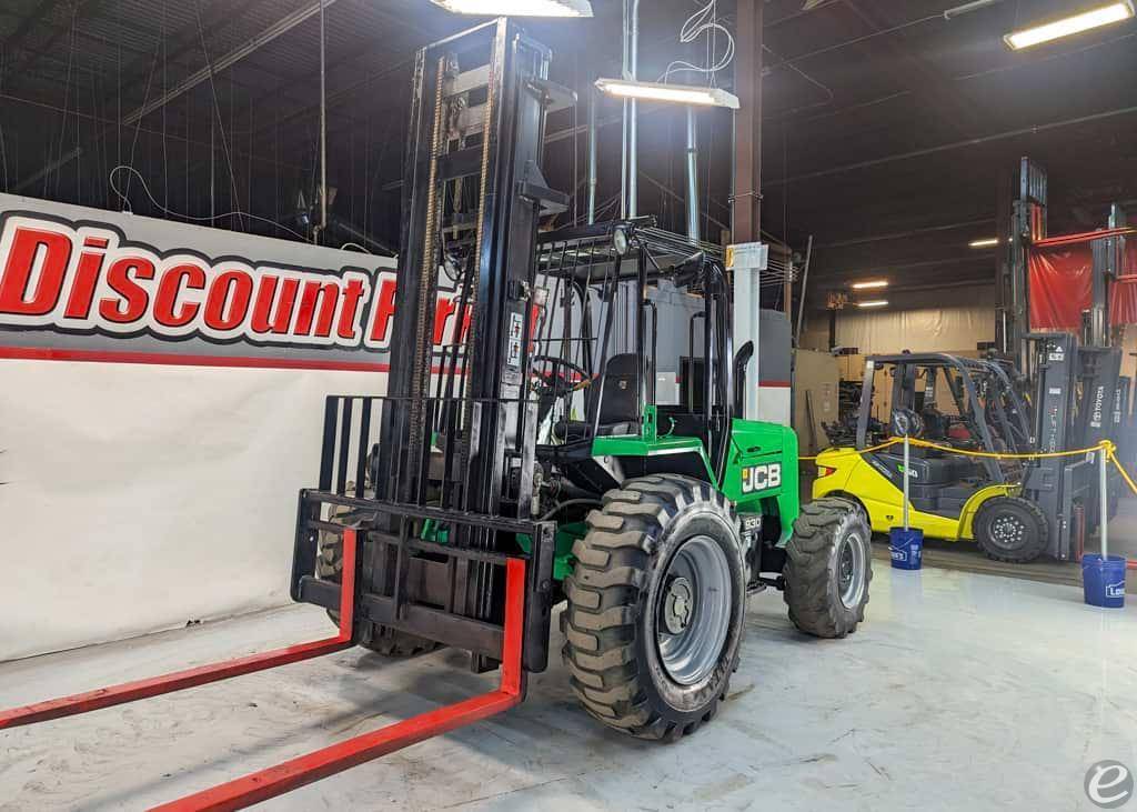 2015 JCB 930
