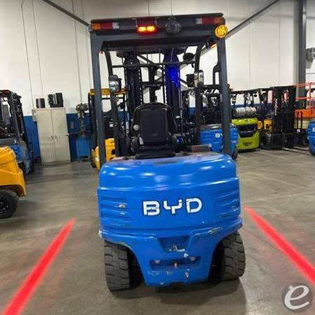 2023 BYD ECB35