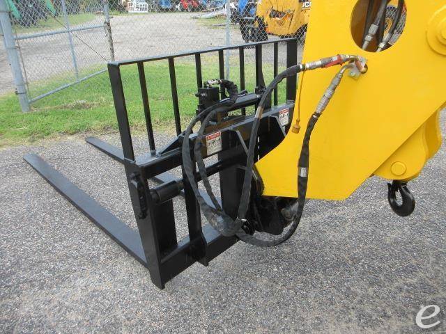 2017 JCB 509-42