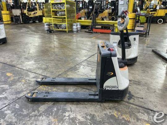 2021 Crown WP3025-45