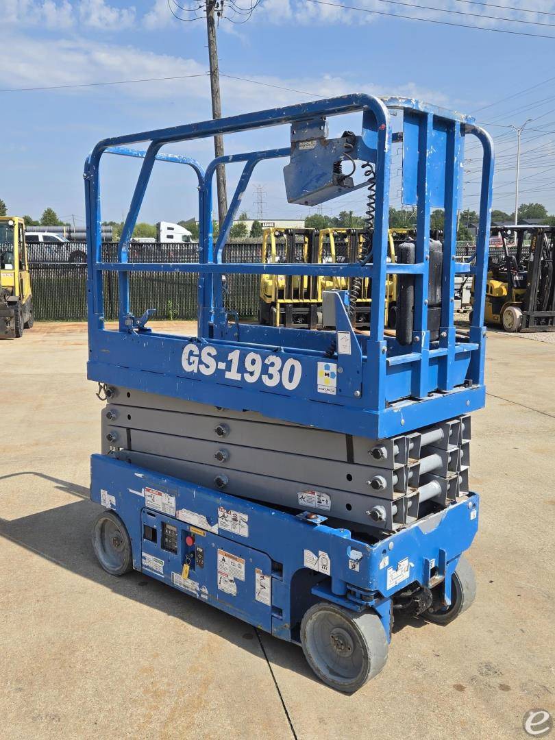 2018 Genie GS1930