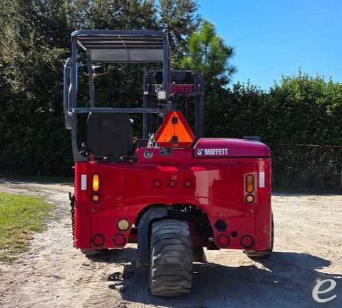 2015 Moffett M8 55.4