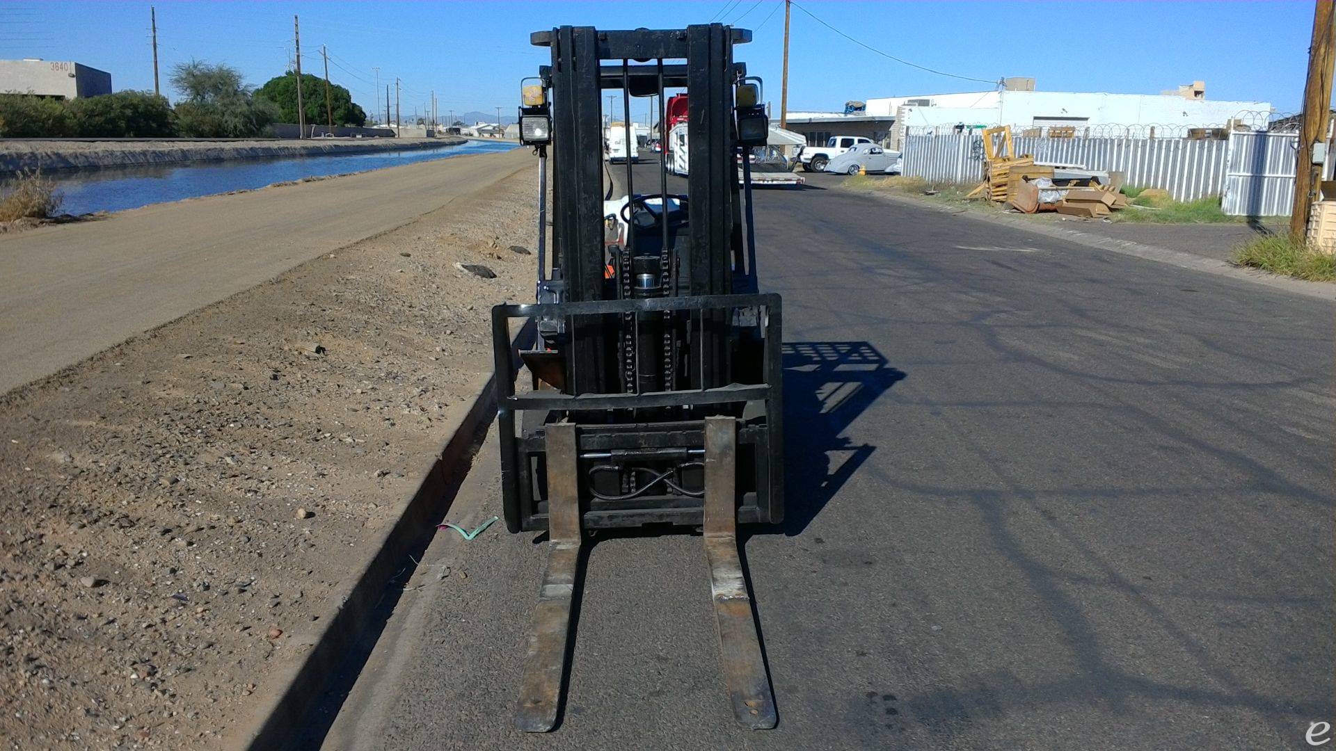 1999 World Lift WFG50