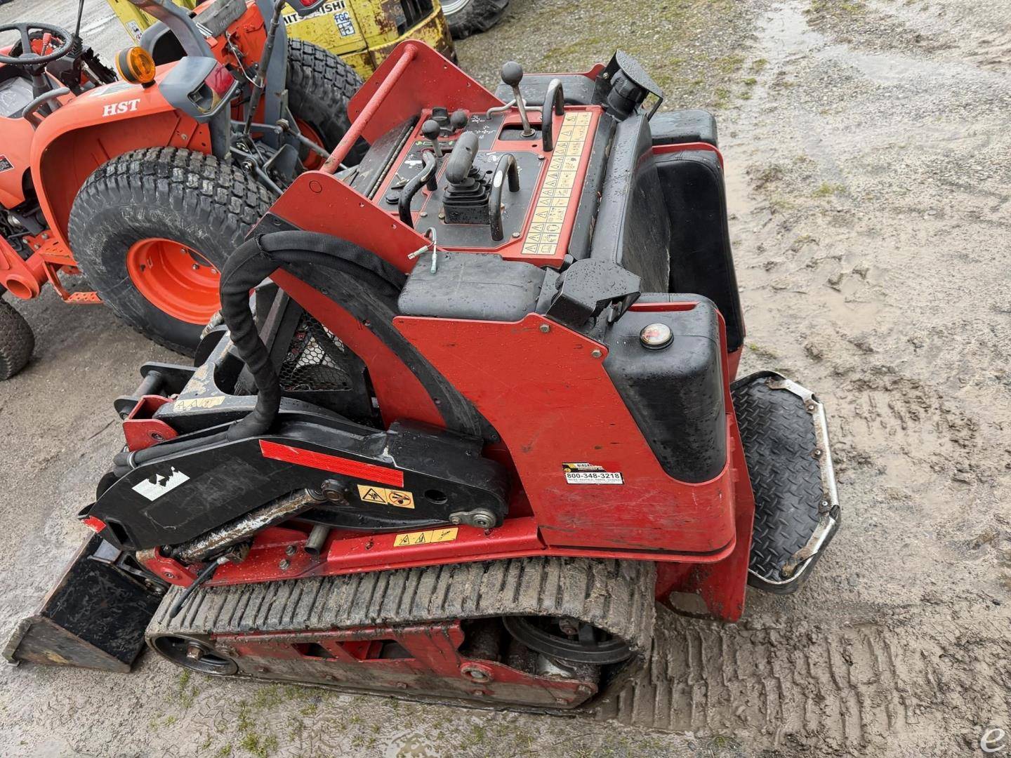 2018 Toro DINGO TX1000W