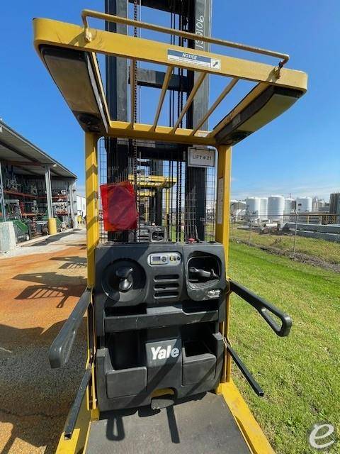2015 Yale SS030BF