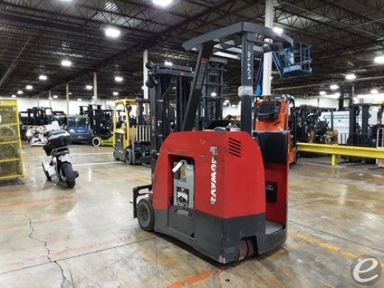 2017 Raymond 425 C40TT Electric Forklift - 123Forklift