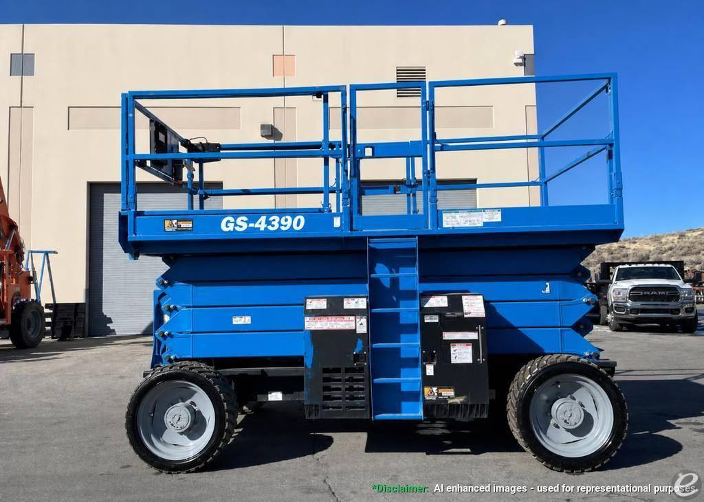 2016 Genie GS-4390