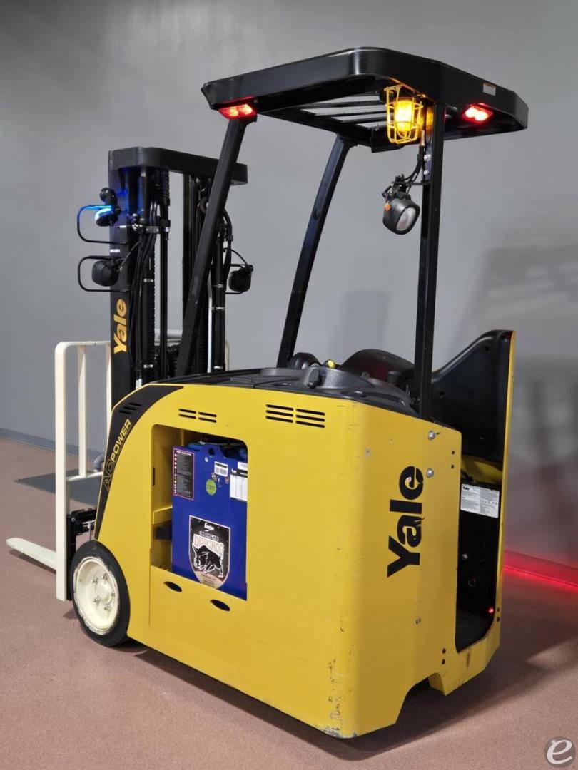2019 Yale ESC040AD Electric Forklift - 123Forklift