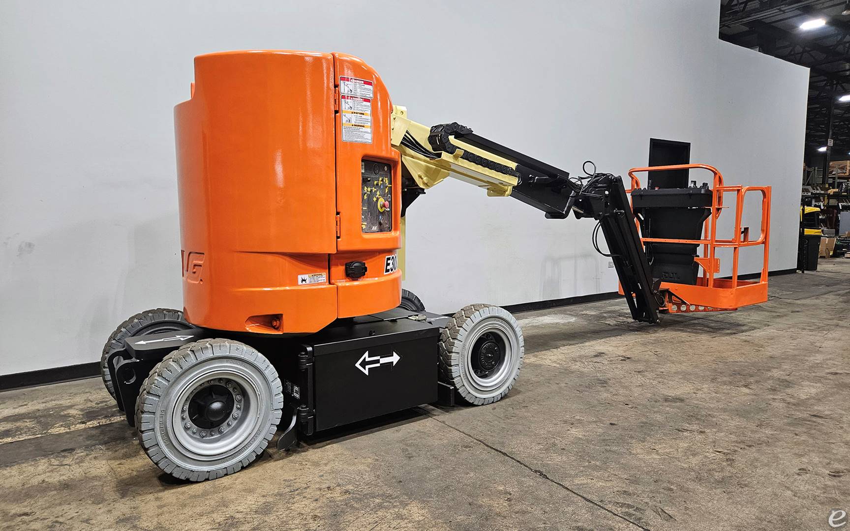 2012 JLG E300AJP