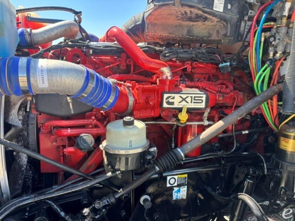 2019 Kenworth T880