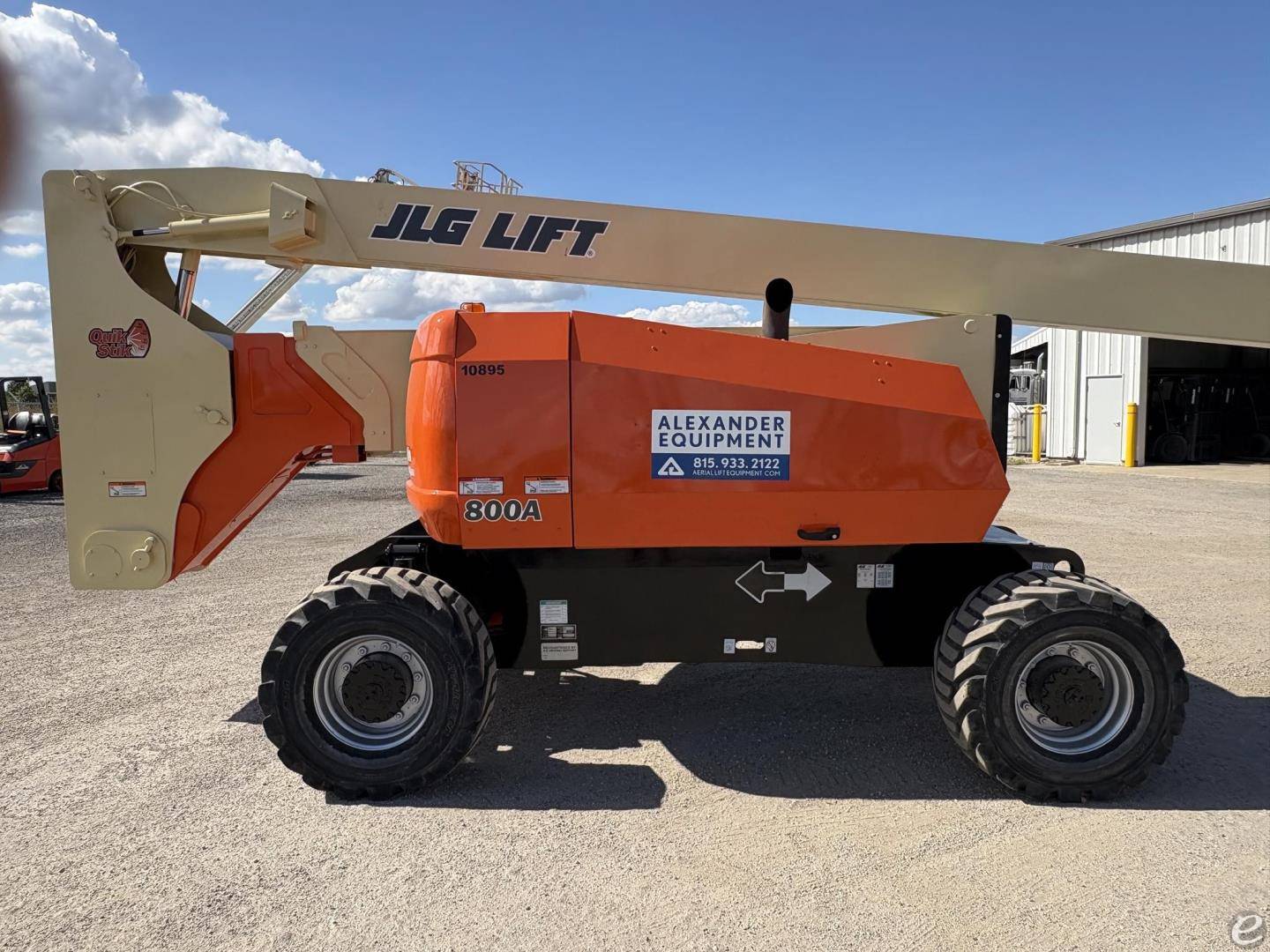 2002 JLG 800A