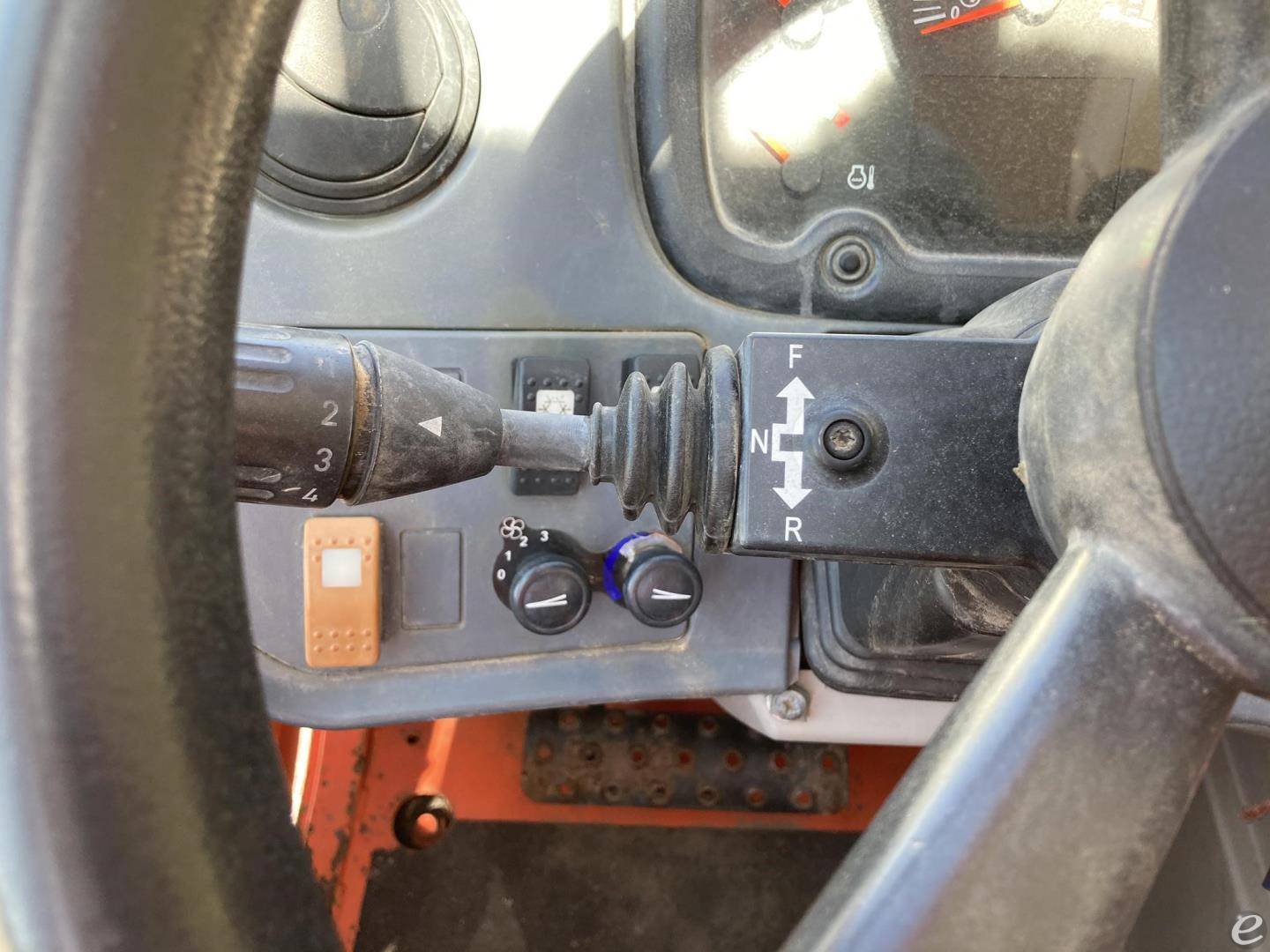 2015 JLG 1255
