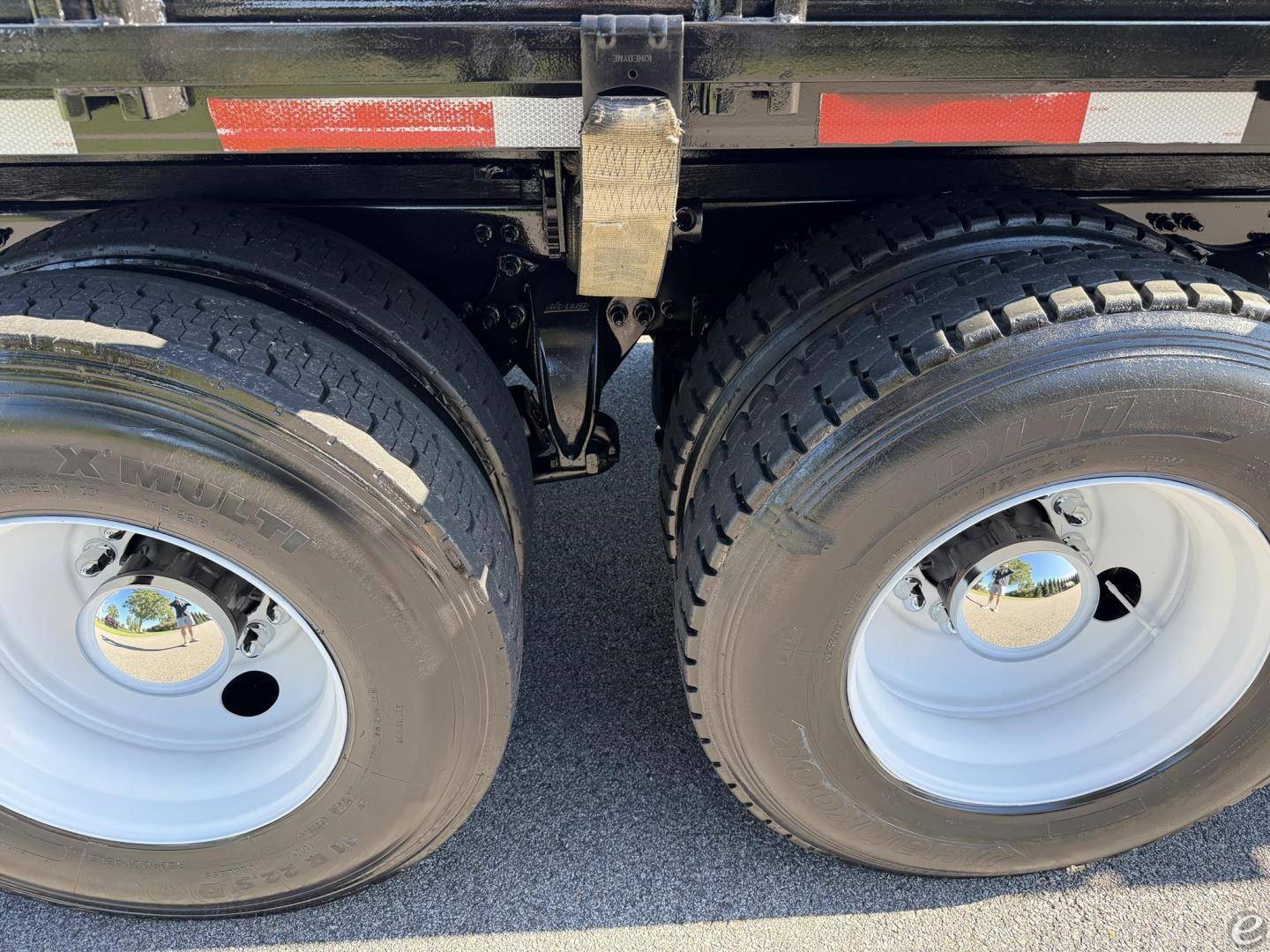 2017 Freightliner BUSINESS CLASS M2 106