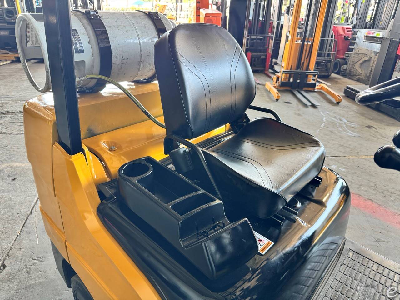 2017 Cat 2C6000
