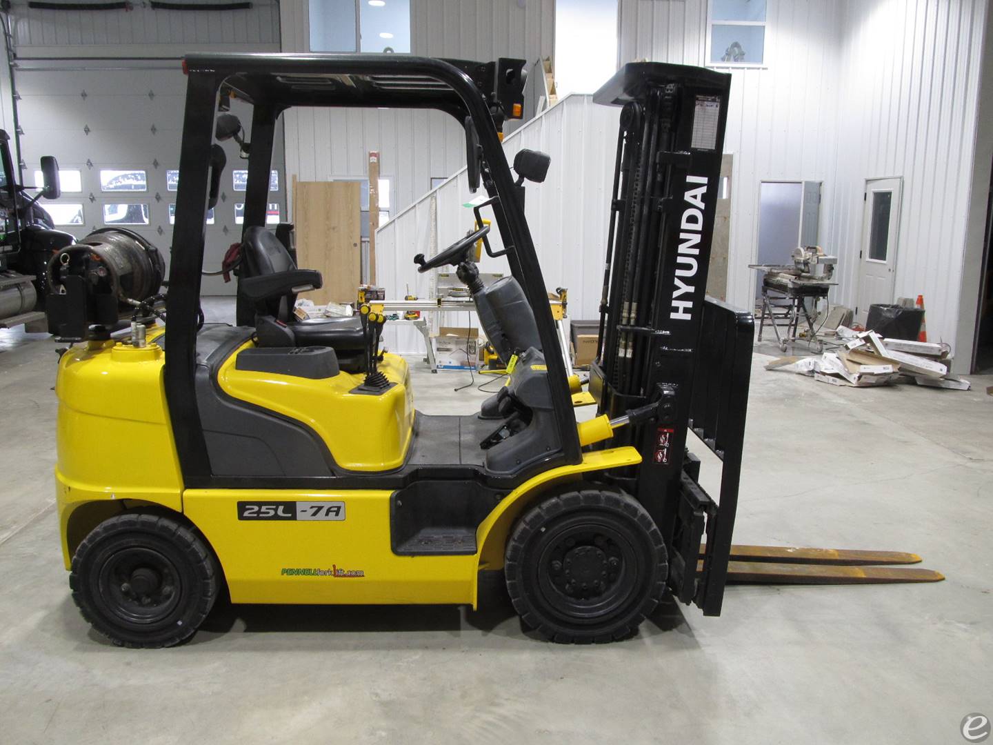 2017 Hyundai 25L-7A