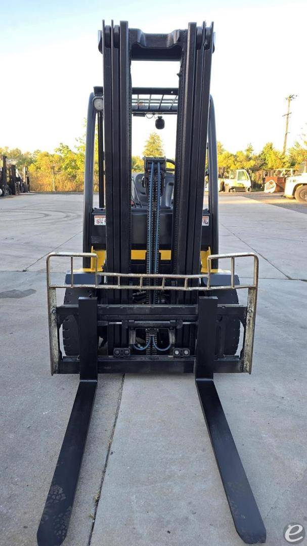 2016 Yale GLP060VX