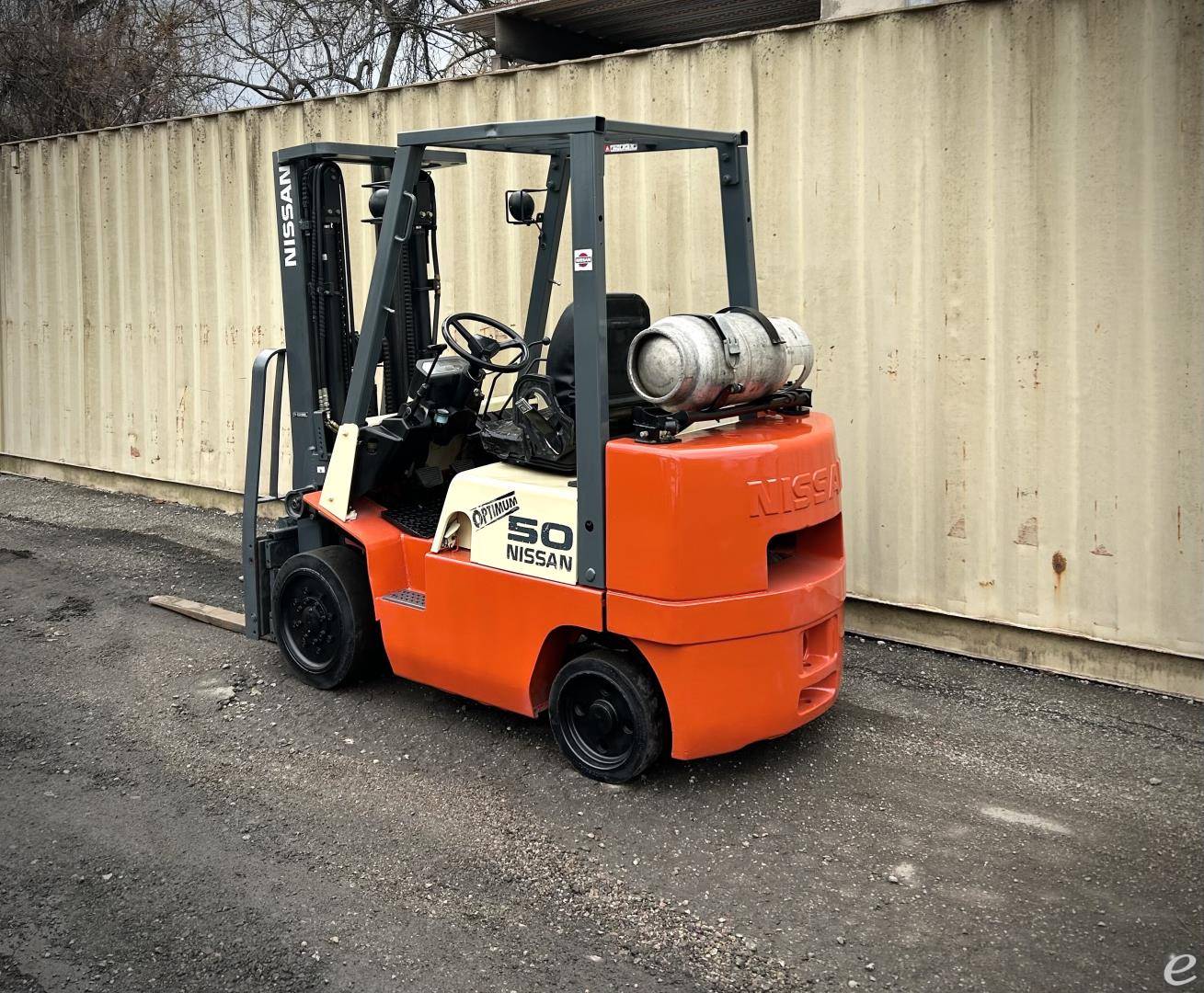 2004 Nissan CPJ02A25PV