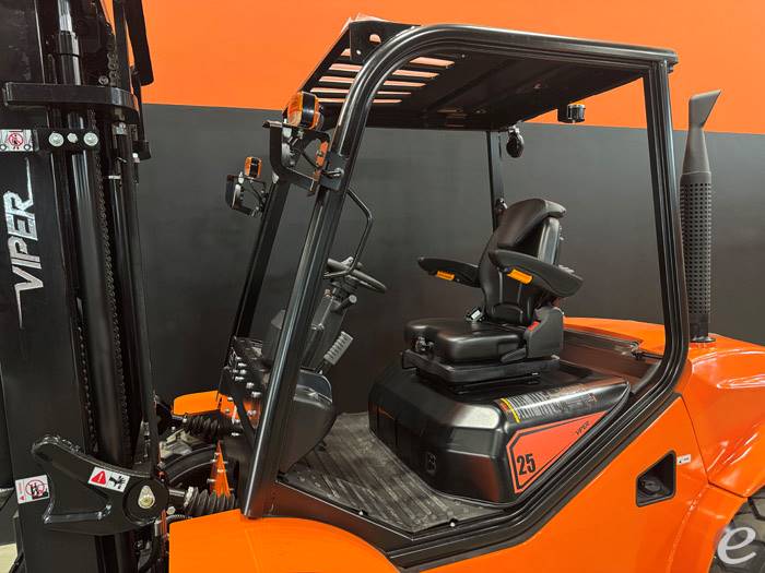 2026 Viper Lift Trucks RTD25F-2