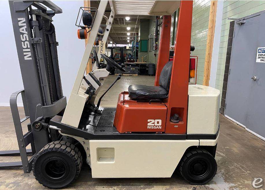 1991 Nissan                                             NP40 Gasoline Forklift - 123Forklift