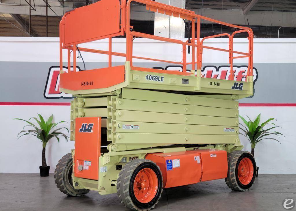 2014 JLG 4069LE