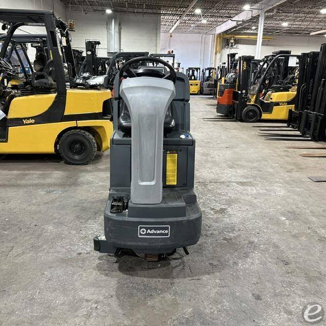 2023 Advance SC4000