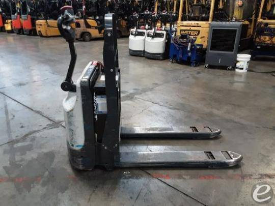 2018 Unicarriers WLXT2W7S22V Electr...