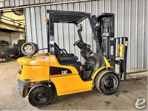 2013 Cat 2P6000