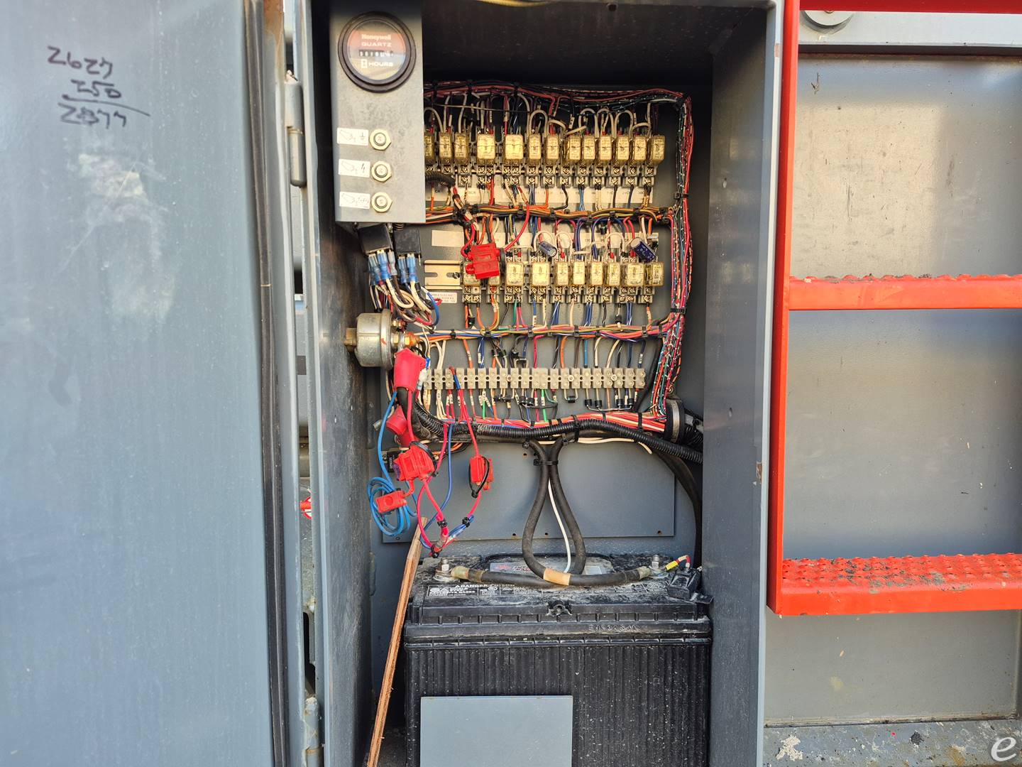 2016 Skyjack SJ8841RT