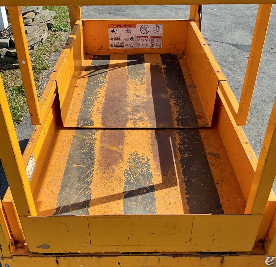 2017 Hy-Brid Lifts HB1230S3