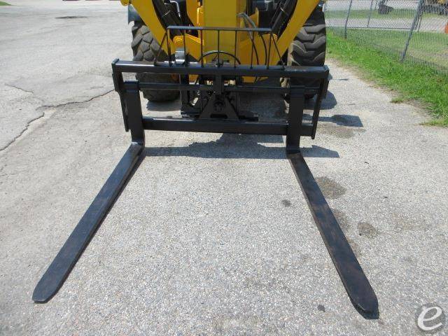 2015 JCB 510-56