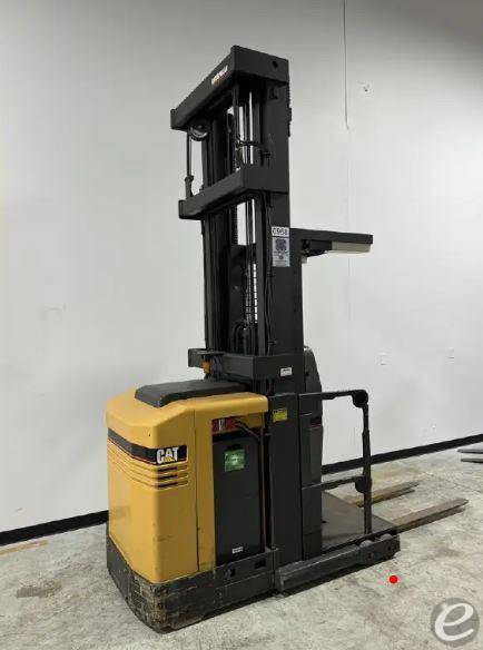 2004 Cat NOR30P