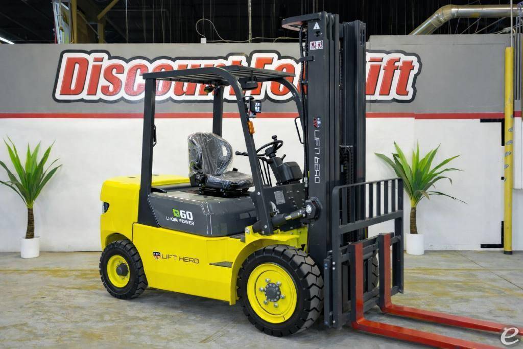 2023 Lift Hero CPD30