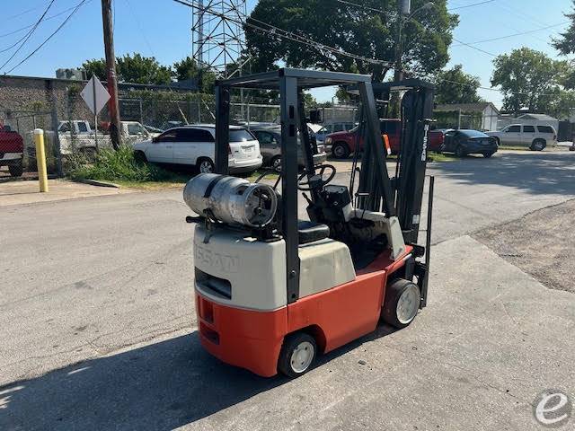 2005 Nissan CPJ01A15PV