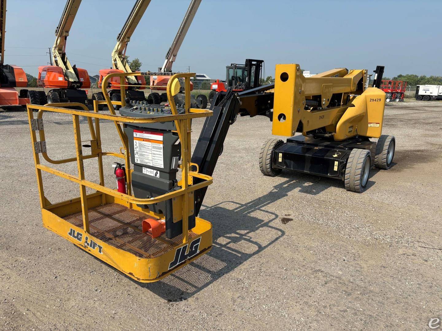 2018 JLG E450AJ